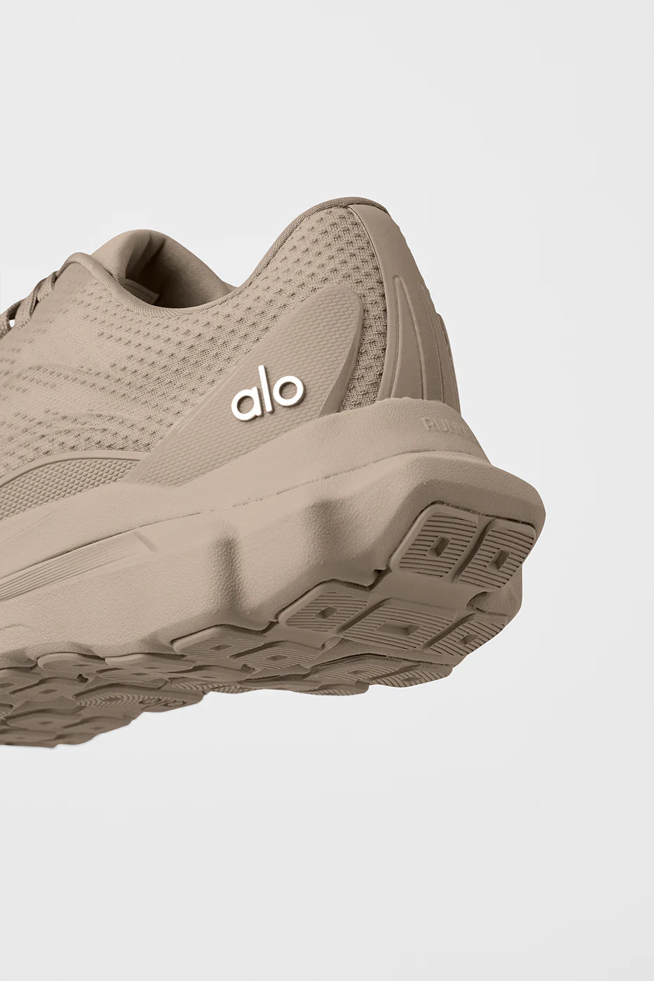 Women's Alo Runner